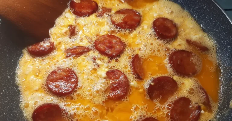 Gyors Tojásrántotta Kolbásszal 10 Perc Alatt