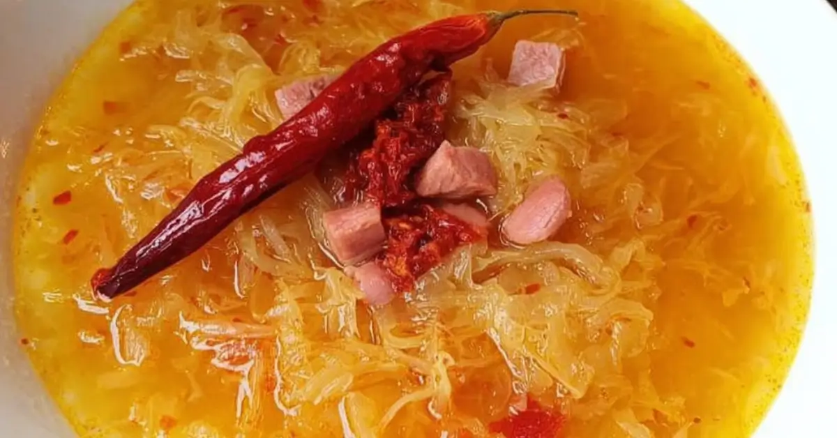 Savanyú káposztaleves 45 perc alatt: laktató és egyszerű