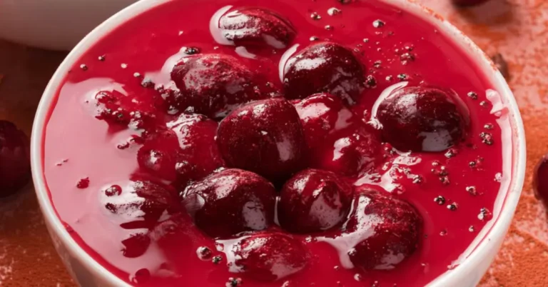 Frissítő hideg meggyleves 20 perc alatt: A legjobb recept